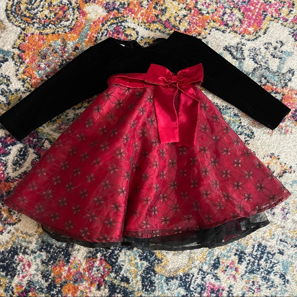 4 Items 15$! Formal Toddler Dress